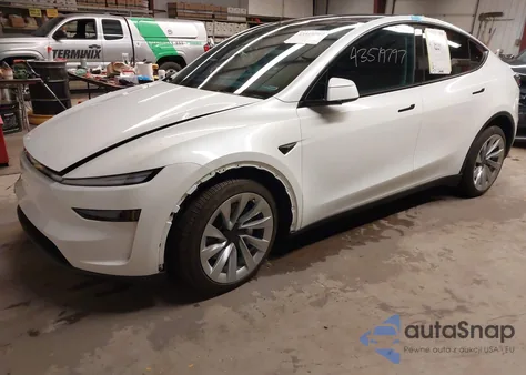2026 Tesla Model Y Long Range Dual Motor All-Wheel Drive/Long Range Launch Series from USA, damaged, VIN 7SAYGDEE9TA388250